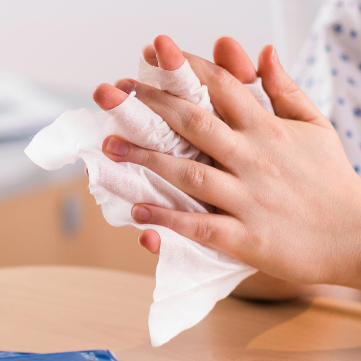 Carell Patient Hand & Face Wipes Pack of 24 -