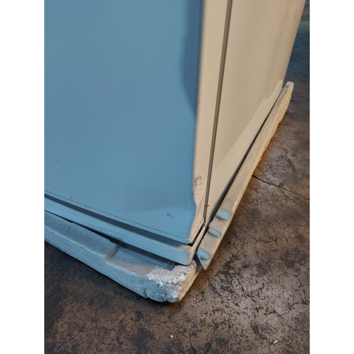 Lec PSRC273UK - 273L Pharmacy Refrigerator - Solid Door  -CLEARANCE
