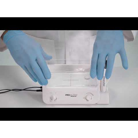 Propulse Ear Irrigator (Purple Lid Including 10 QrX Tips) - Propulse