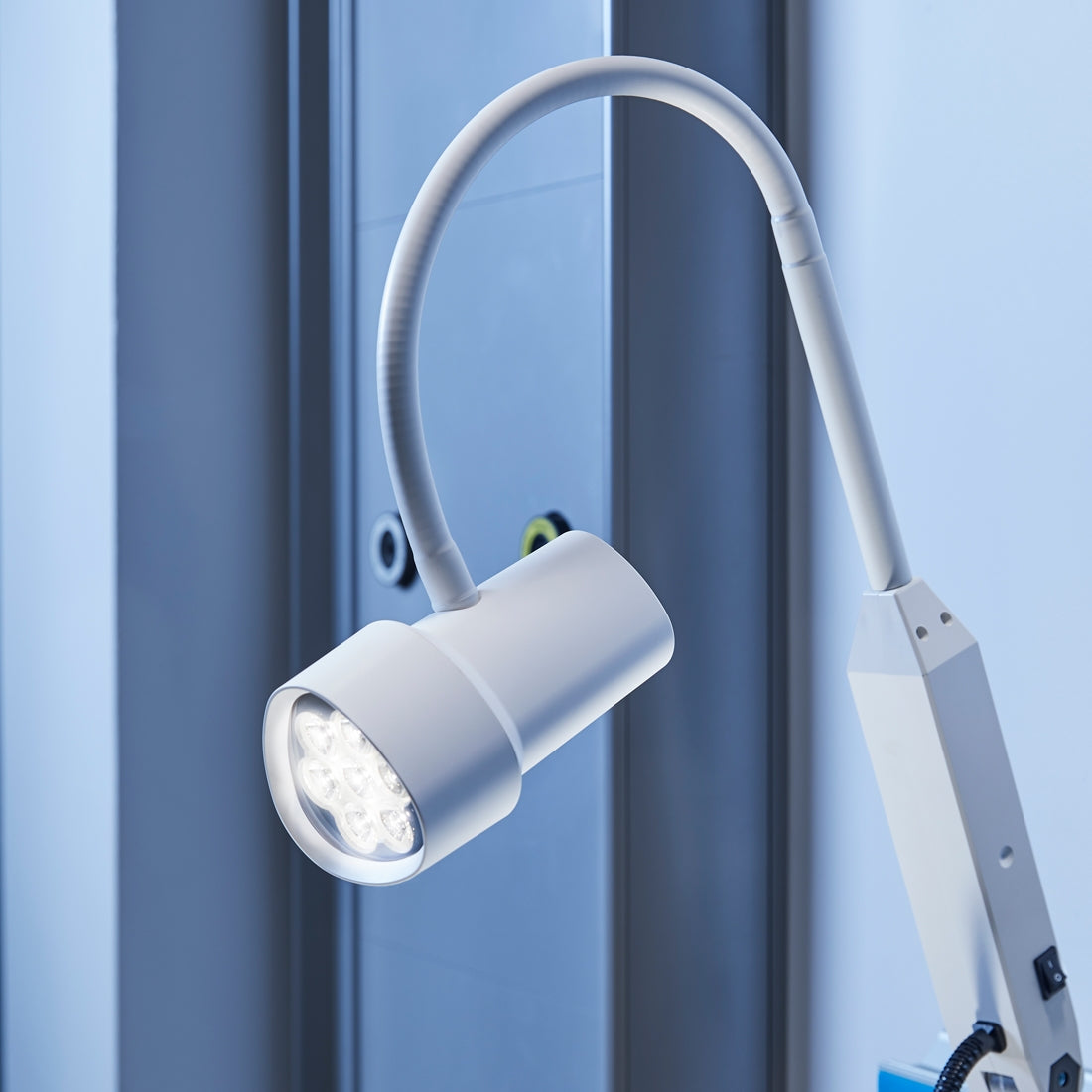 Brandon Medical Coolview® Examination Light with Clamp for Rail Mounting - Brandon Medical