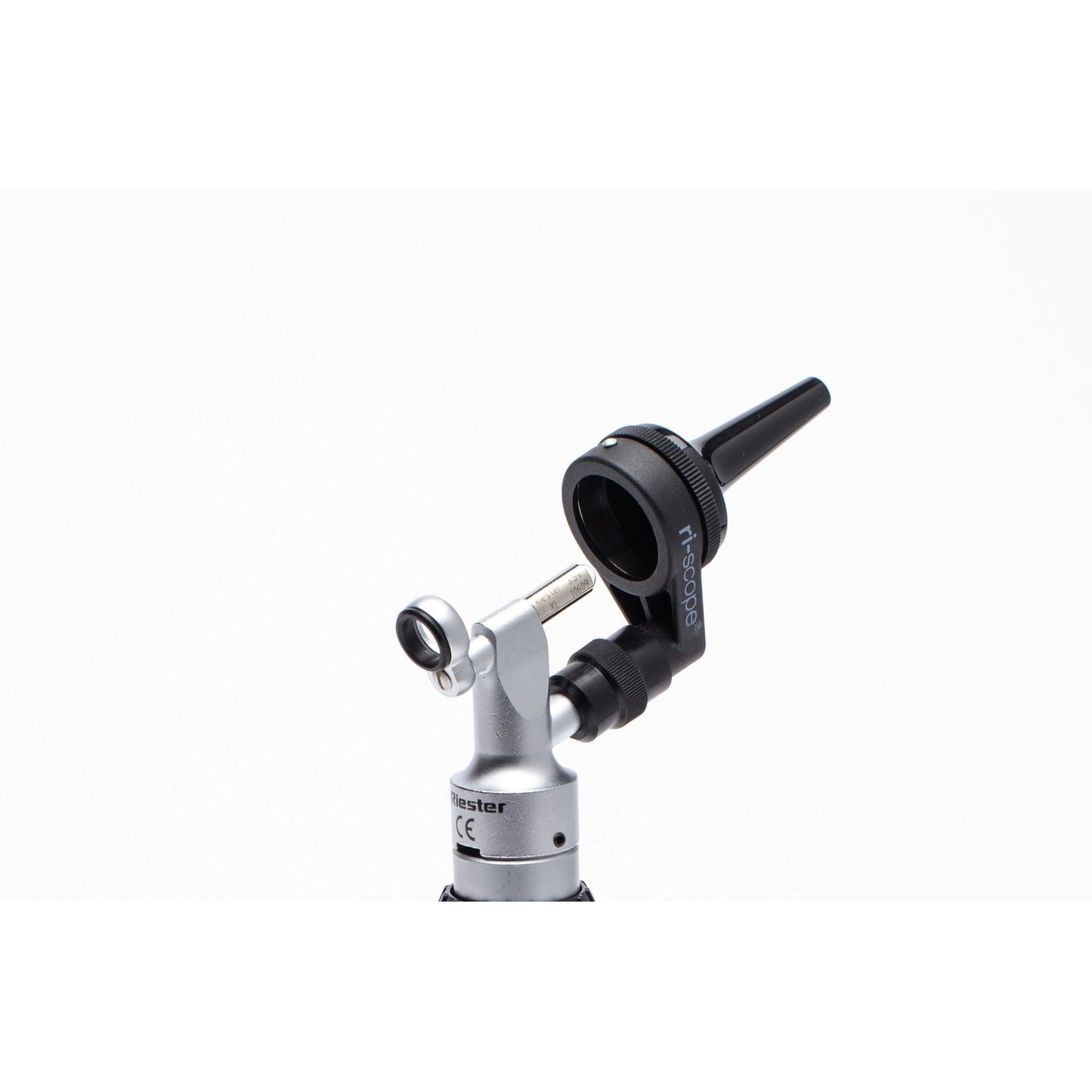 Human Operation Otoscope Head with 3.5V XL - Riester