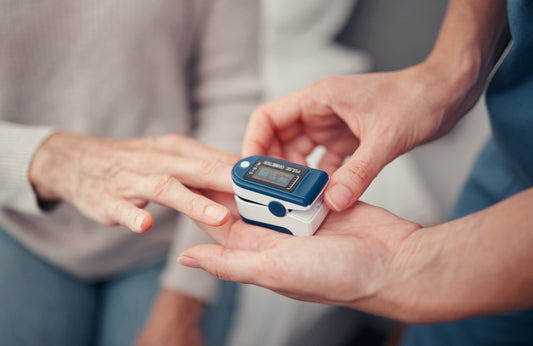 Pulse Oximeters: How to Compare Features, Accuracy, and Suitability
