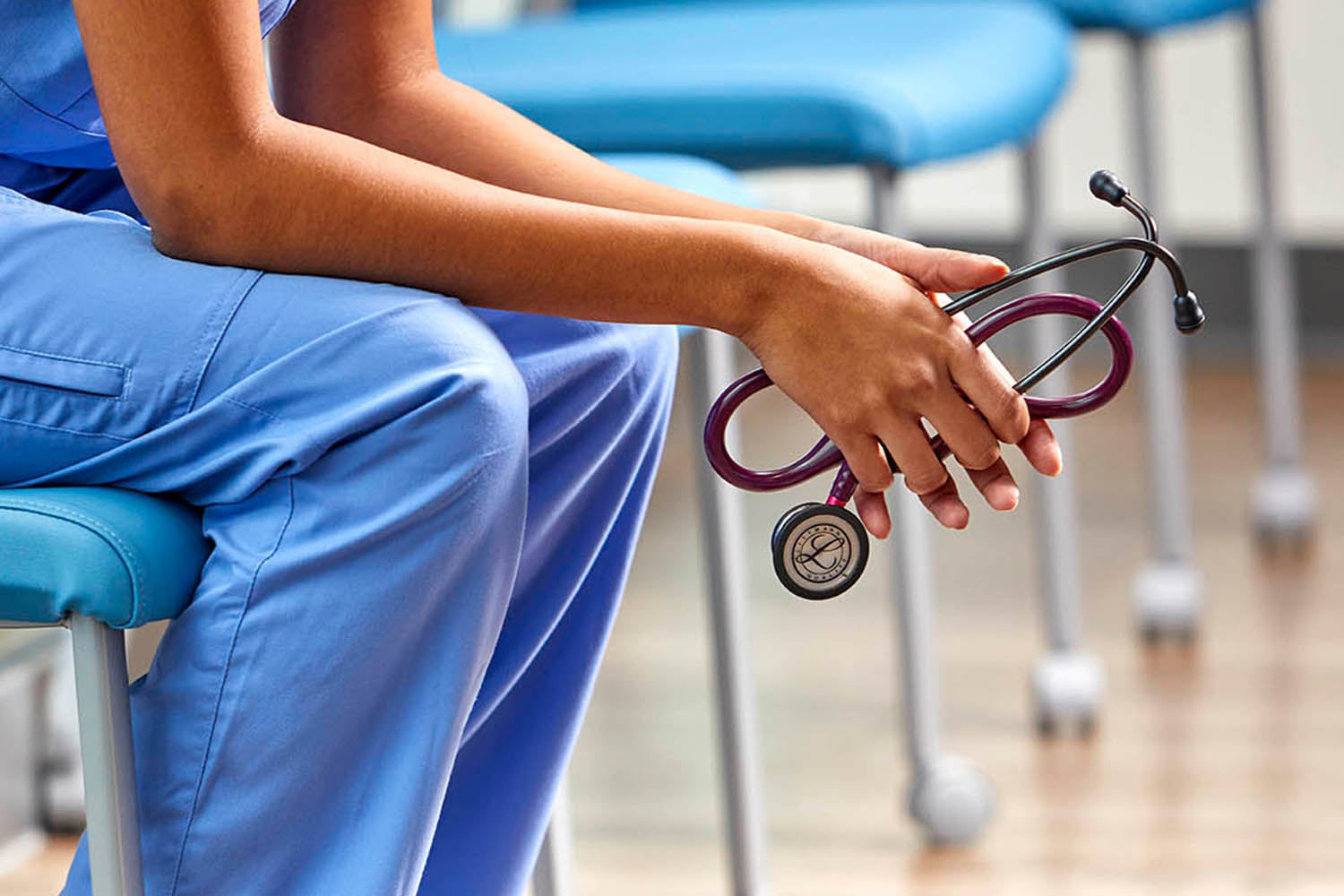 8 Signs You Need a New Stethoscope – Medisave UK