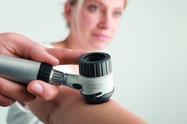 HEINE Dermatoscopes