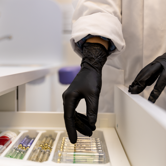 Aurelia Absolute 100 Nitrile Powder Free Gloves - Small - 