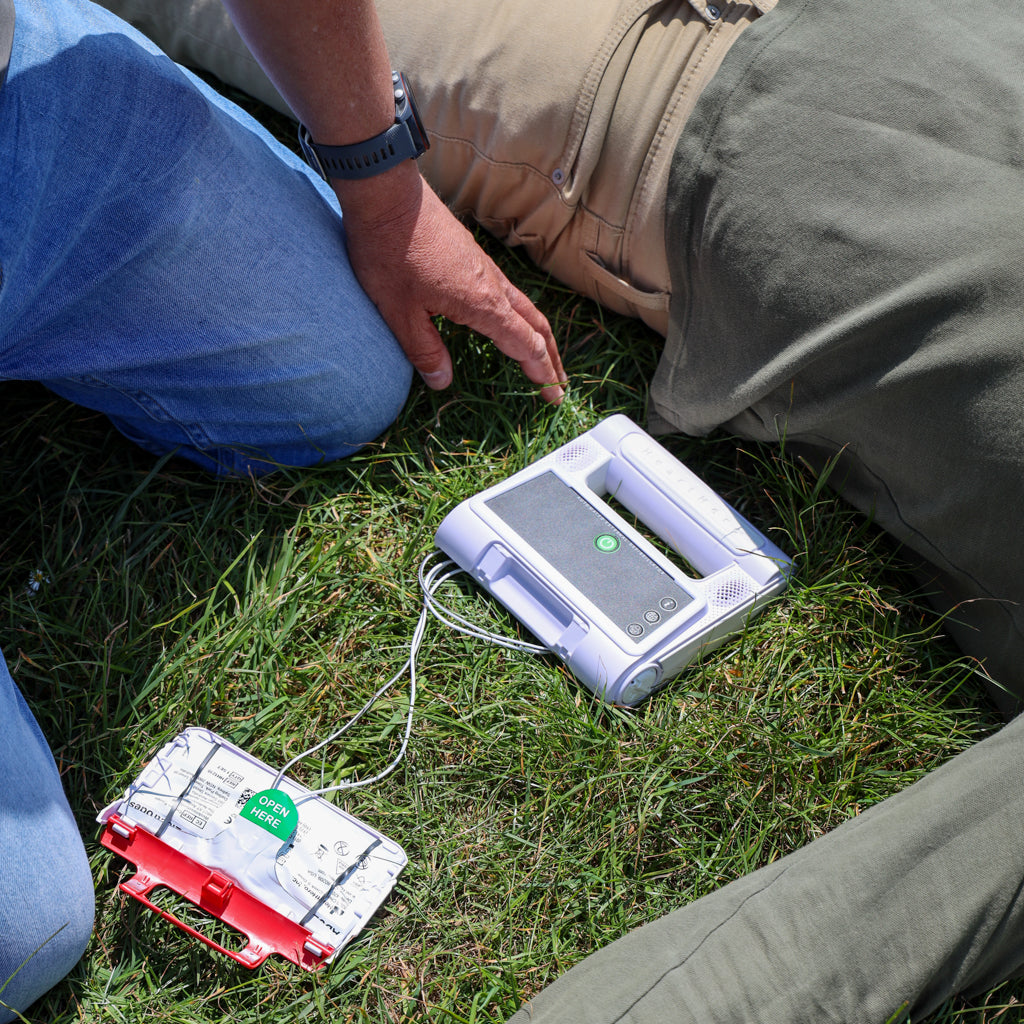 Heart Hero Elliot Automated External Defibrillator - 
