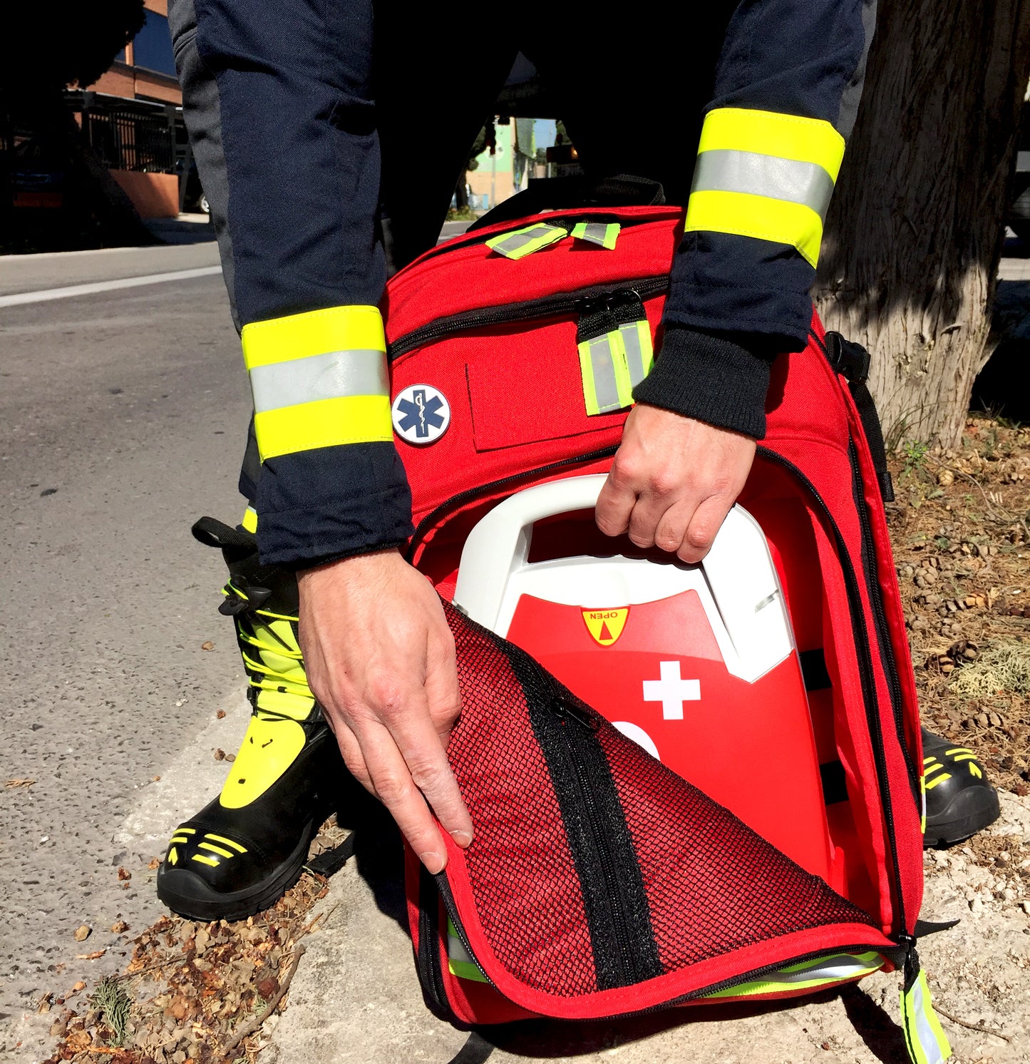 Paramed's - Big Sized Rescue and Tactical Backpack - Red