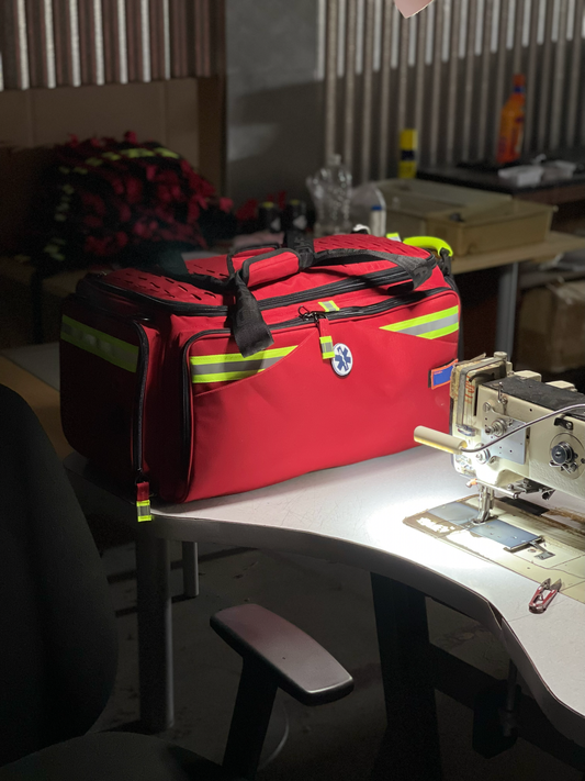 EXTREME’S EVO Trauma Bag for Basic Life Support (BLS)