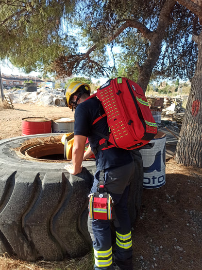 Robust's - Tactical Backpack with Adjustable Inner Layout - Red - 