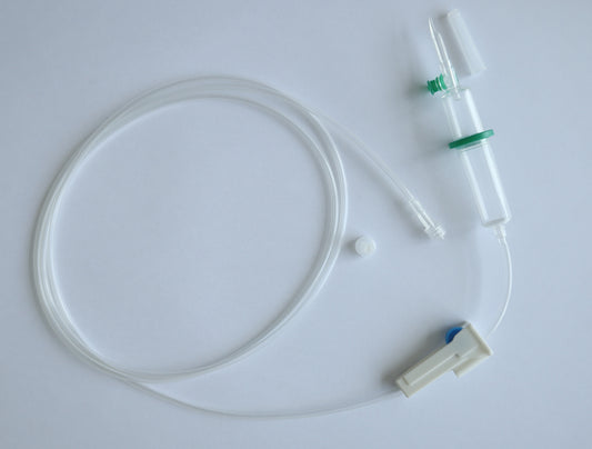 Gravity set, 180cm street tube, PVC, Hydrophobic Air Filter, 15µm AS, Spike M Fix Luer - Box of 100 - Smiths Medical