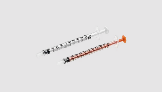 BD Amber Oral Syringe 5ml, latex free, Box of 100 (slip type) - Becton Dickinson