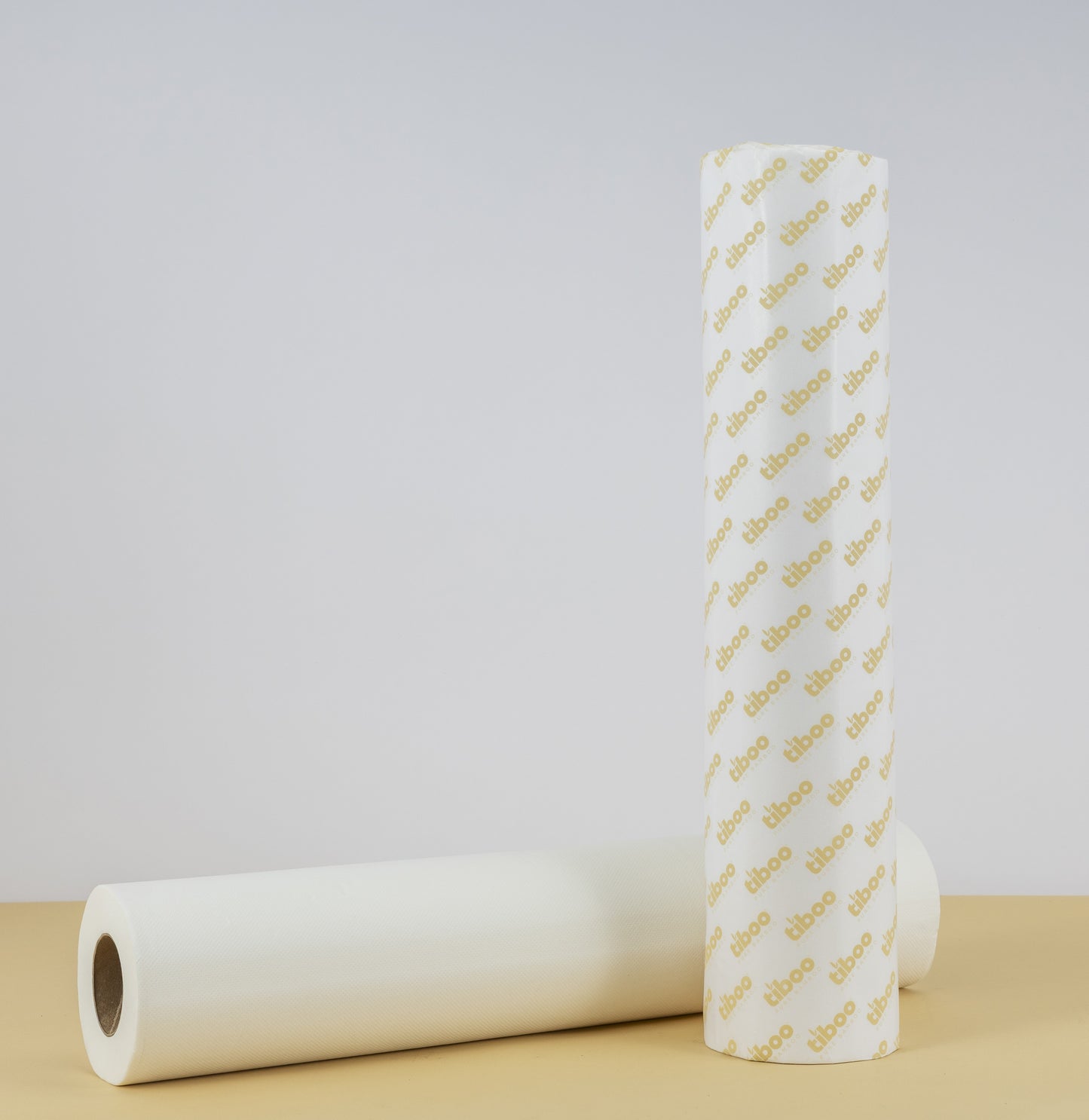 TF220 10" WHITE 100% BAMBOO COUCH ROLL 24X40M - 