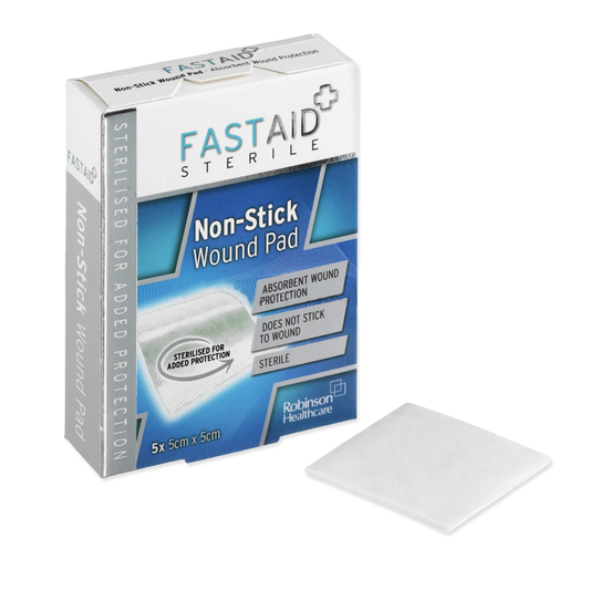 Fast Aid Sterile Non-Stick Wound Pad 5 x 5cm Pack of 5 - Robinsons