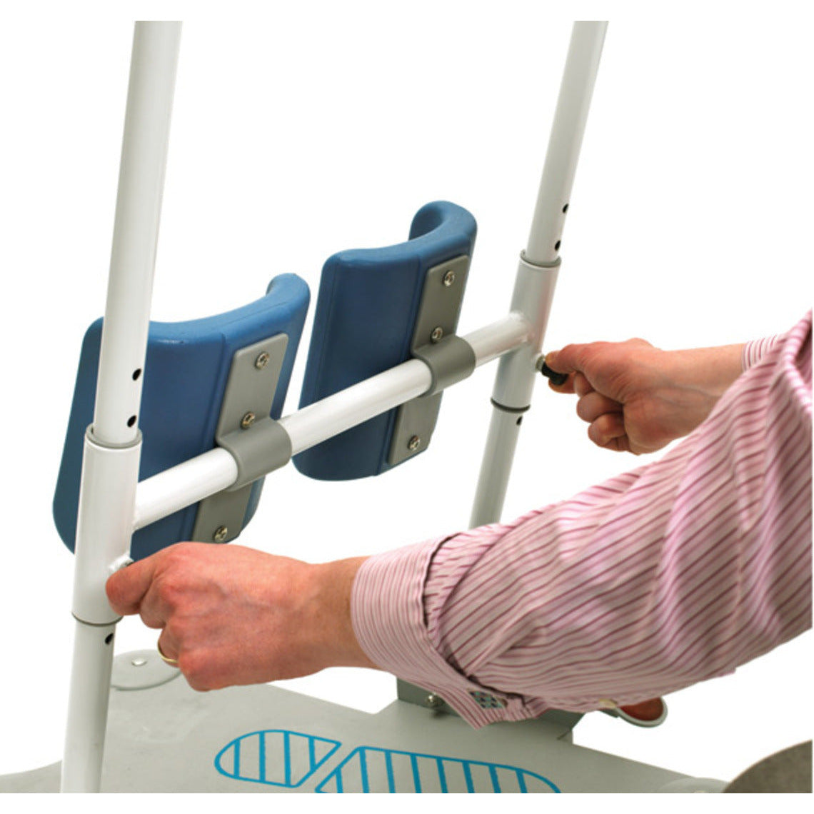 Stand Transfer Ambiturn Sit To Stand Transfer Aid – Medisave UK