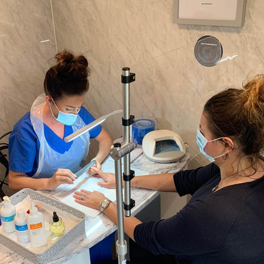 Freestanding 360 Protection Screen - Discontinued